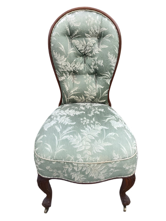 Victorian Mahogany Spoonback Chair