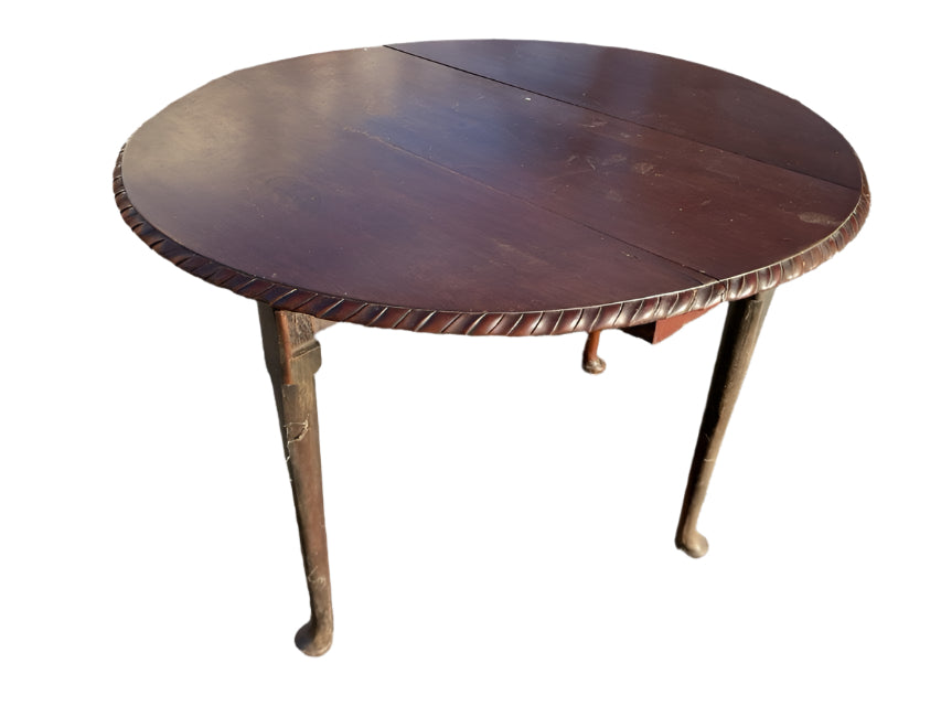 Oval Antique Mahogany Dining Table