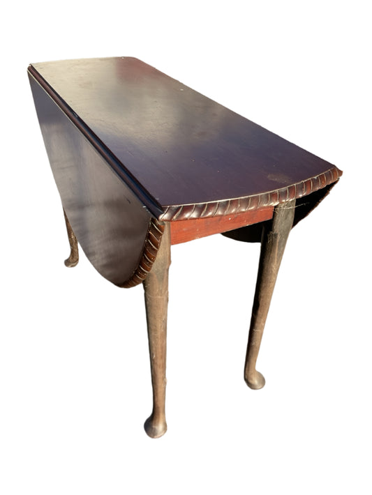 Oval Antique Mahogany Dining Table