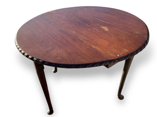 Oval Antique Mahogany Dining Table