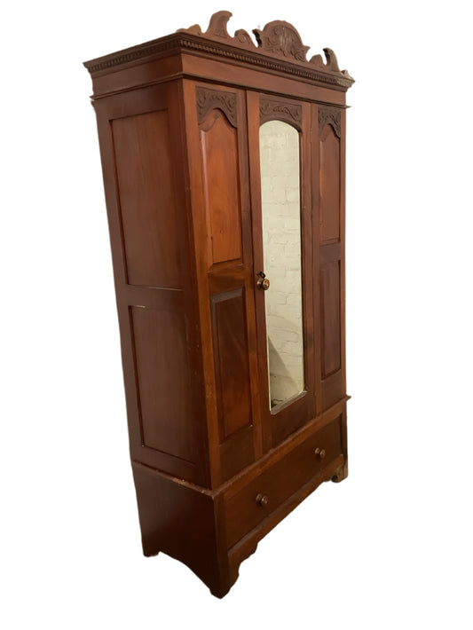 Victorian Mahogany Wardrobe