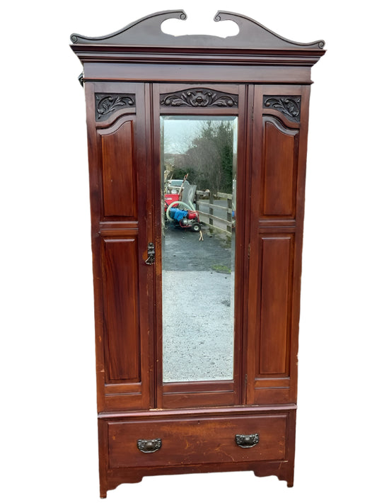 Victorian Mahogany Wardrobe